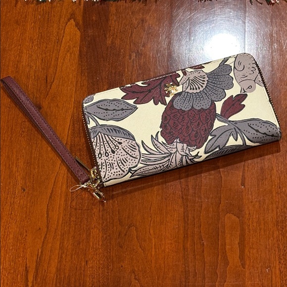 Tory Burch Purple Wonderland Vine Saffiano Leather Zip Around Wristlet Wallet